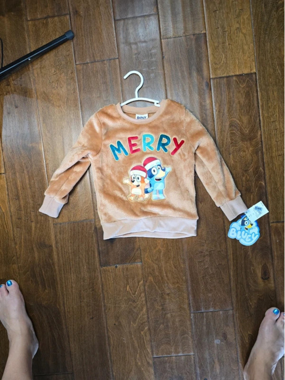 3t brand new bluey, from disney christmas sweater item 415G8